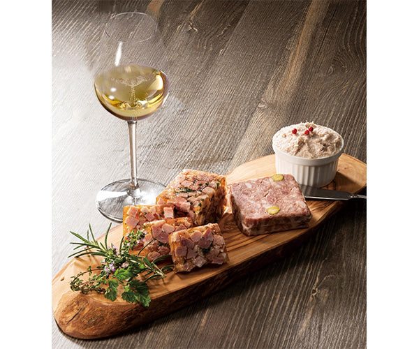 ニューオータニハウスワイン(赤)とシャルキュトリー3種セットB